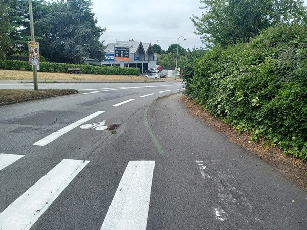 Rd-pt de la Madeleine Juillet 01