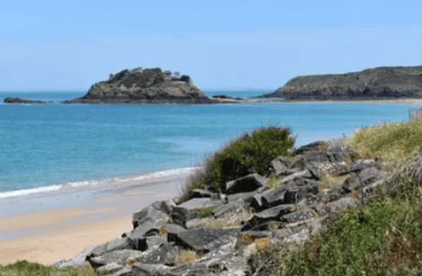 Anse du Guesclin St Coulomb